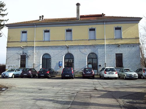 Rovasenda Alta railway station